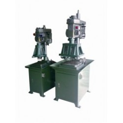 供應YT-4508電腦板金，液晶顯示多軸攻牙機