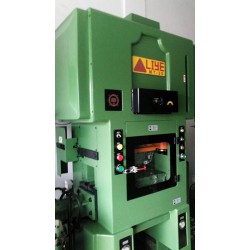 大量供應(yīng)出售進口高速沖床價格*優(yōu)惠 東莞立葉沖床