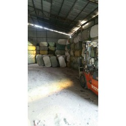 無紡布供銷，各種品質(zhì)類型供您選擇，工致的福建再生棉直銷供應(yīng)