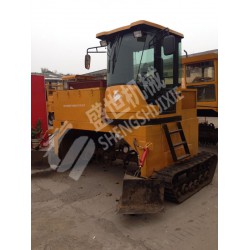 履帶式翻堆機生產廠家在哪？價格*便宜的翻堆機