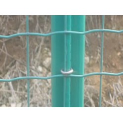 要買(mǎi)質(zhì)量硬的荷蘭護(hù)欄網(wǎng)就來(lái)萬(wàn)鐵順經(jīng)貿(mào)——山東護(hù)欄網(wǎng)