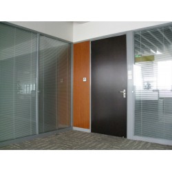 龍誠隔斷廠家推*|西寧隔斷廠家