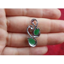 珠寶首飾批發：物美價廉的滿綠翡翠吊墜推*