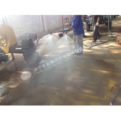 1.5T拖式瀝青灑布車廠家——大量供應新品1.5T拖式瀝青灑布車