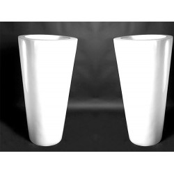 茂名玻璃鋼花器，專業(yè)的玻璃鋼花器提供商，當屬聯(lián)眾玻璃鋼制品