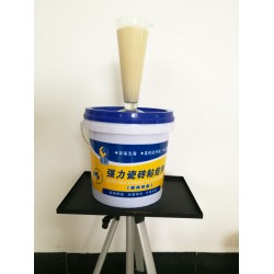 南昌瓷磚膠價格如何——優惠的春晨強力瓷磚粘結劑推*