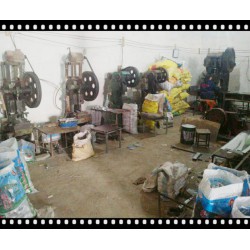 中國壓頂簧|馨隆大棚配件供應上等生產設備