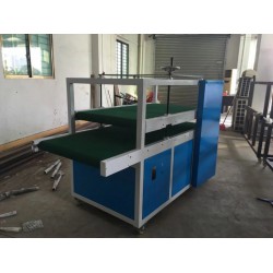 萬信牌壓棉機(jī)，珍珠棉壓棉機(jī)，品質(zhì)優(yōu)良，操作便捷珍珠棉壓膠機(jī)。