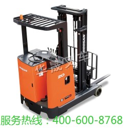 華晟叉車優質叉車服務供應商高空取料車