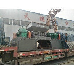 天瑞機(jī)械木材撕碎機(jī)推動木材回歸在利用