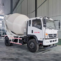 江蘇現貨國五輪式攪拌車底盤