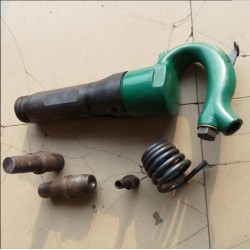 湘鄉中泰M16氣動鉚釘機